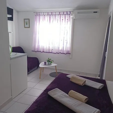 Sobe Stankovic * Podaca